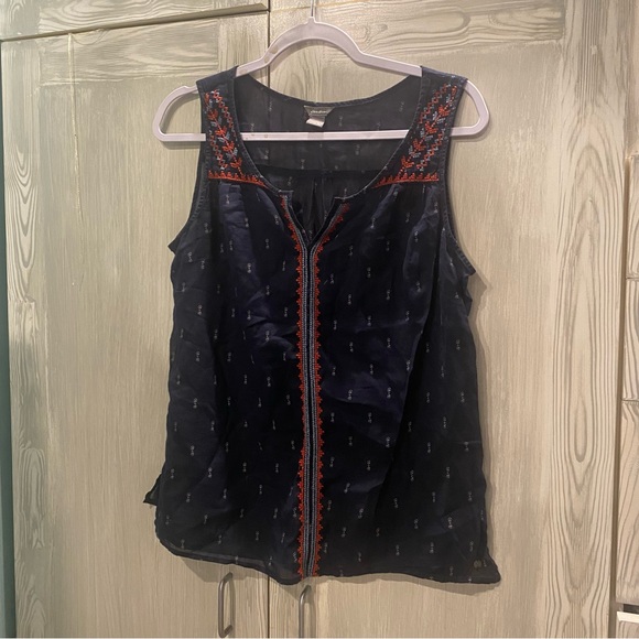 Women’s Eddie Bauer Cotton Tank Top Navy & White Geo print Thin size Medium - Picture 1 of 6